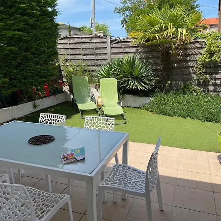 Maison Familiale A Avec Climatisation - Fr-1-319-420 Arcachon