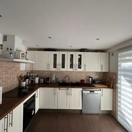 Maison Familiale A Avec Climatisation - Fr-1-319-420 Ferienhaus *